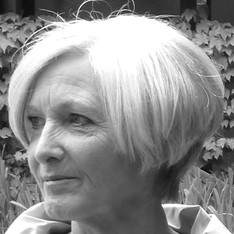 Profilfoto Helga Rauter in schwarz-weiß